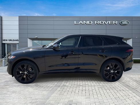 New 2026 Jaguar F-PACE R-Dynamic S image 2