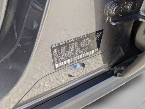 Used 2022 Honda HR-V EX image 42