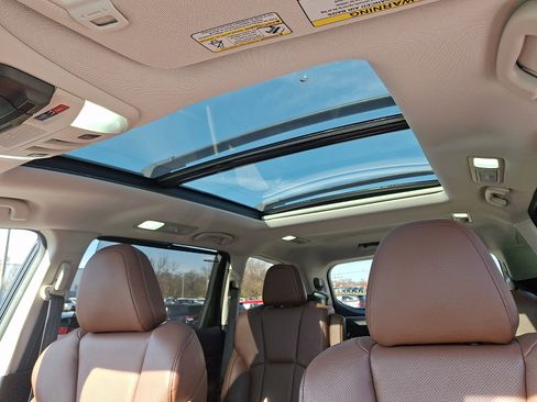 Used 2022 Subaru Ascent Touring w/ Popular Package #2A image 15