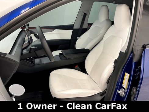 Used 2026 Tesla Model Y AWD image 7