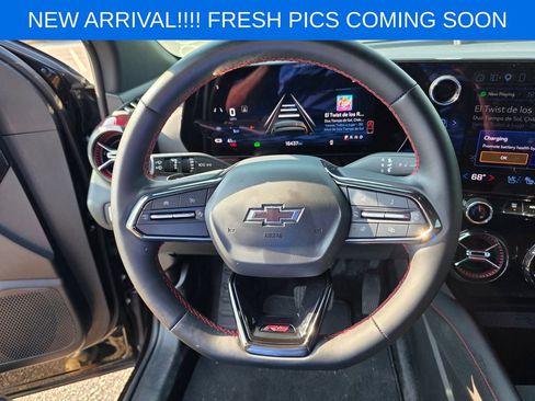 Used 2024 Chevrolet Blazer EV RS AWD/4WD image 11