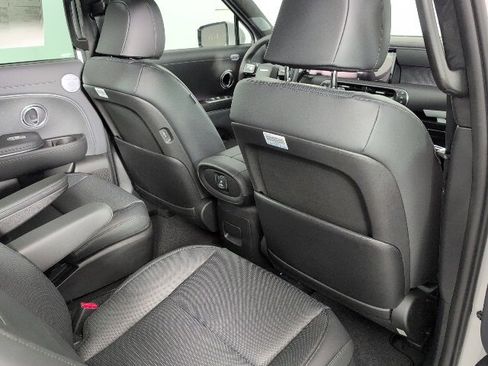 New 2026 Hyundai Palisade Calligraphy image 11