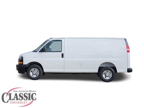 New 2025 Chevrolet Express 2500 Extended RWD image 14