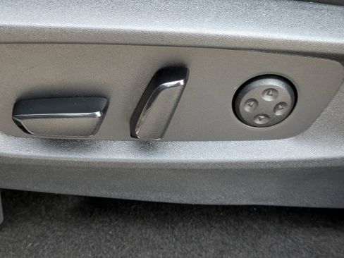 Used 2023 INFINITI QX60 Sensory w/ Vision Package image 18