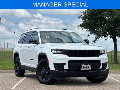 Used 2024 Jeep Grand Cherokee L Laredo