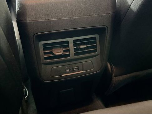 Used 2024 GMC Canyon Elevation w/ Convenience Package AWD/4WD image 25