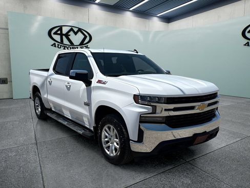 Used 2020 Chevrolet Silverado 1500 LT w/ Texas Edition AWD/4WD image 1