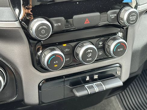 Used 2022 RAM 1500 Big Horn image 19