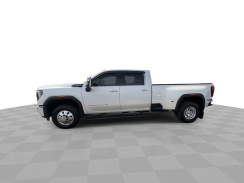 Certified 2024 GMC Sierra 3500 Denali Ultimate AWD/4WD image 6