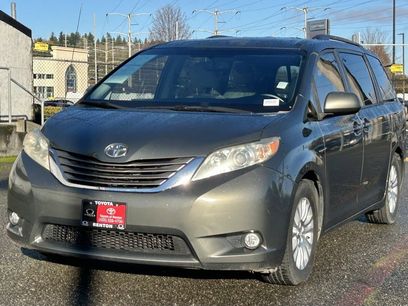 Used 2013 Toyota Sienna XLE