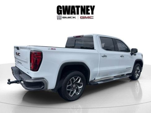 Used 2024 GMC Sierra 1500 SLT w/ SLT Premium Plus Package AWD/4WD image 3