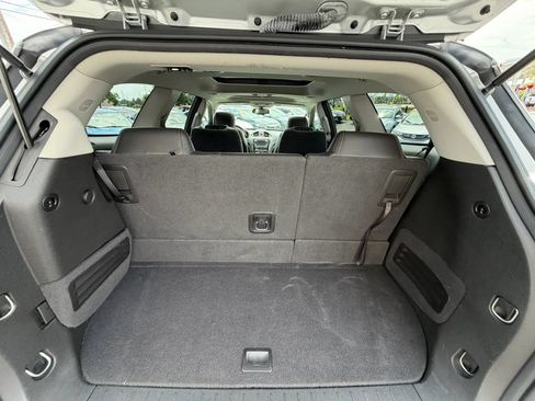 Used 2017 Buick Enclave Leather AWD/4WD image 41