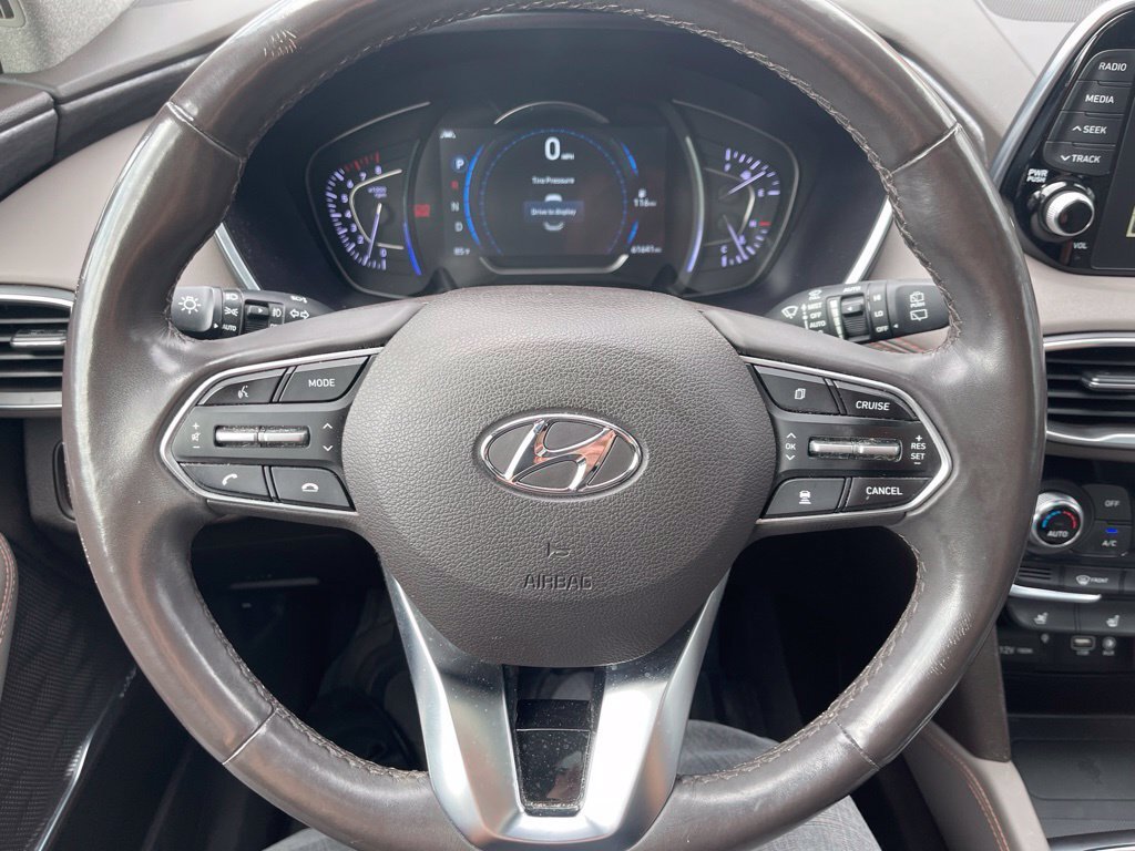 Used 2019 Hyundai Santa Fe FWD image 11