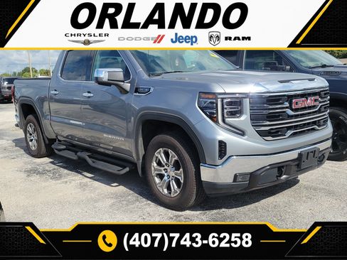 Used 2025 GMC Sierra 1500 SLT RWD image 1