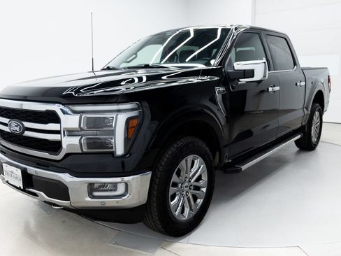 Used 2024 Ford F150 Lariat AWD/4WD image 24