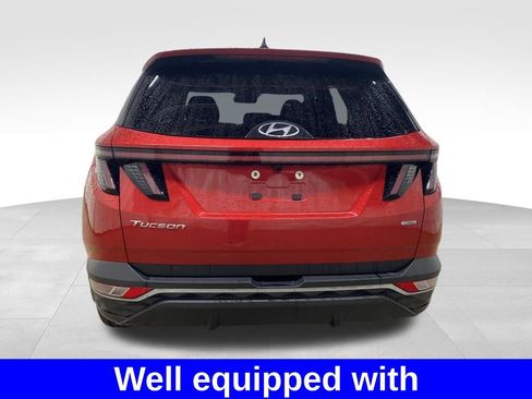Used 2022 Hyundai Tucson SEL w/ Convenience Package AWD/4WD image 3