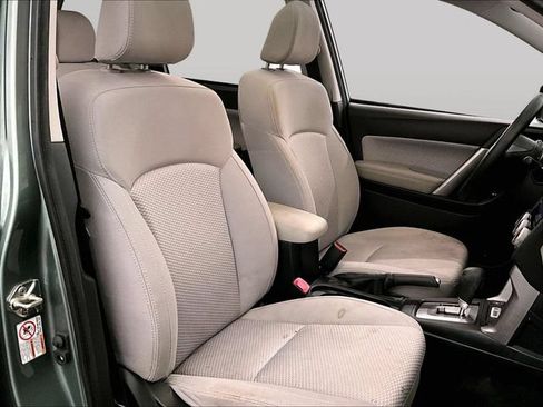 Used 2018 Subaru Forester 2.5i Premium w/ All-Weather Package AWD/4WD image 7