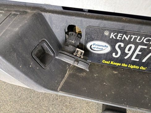 Used 2018 Ford F250 XL w/ Power Equipment Group AWD/4WD image 25