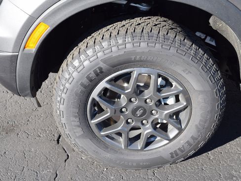 New 2025 Ford Ranger XLT w/ Equipment Group 301A High image 38