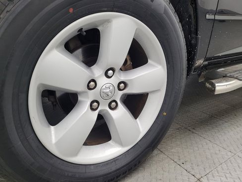 Used 2021 RAM 1500 Tradesman w/ Tradesman SXT Package image 31