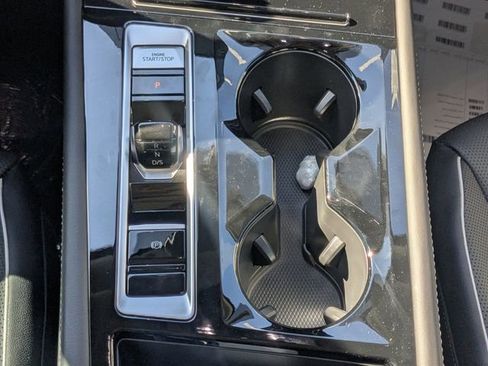 New 2026 Volkswagen Atlas SEL Premium R-Line image 16