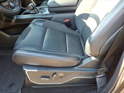 Used 2025 Ford F150 Raptor AWD/4WD image 23
