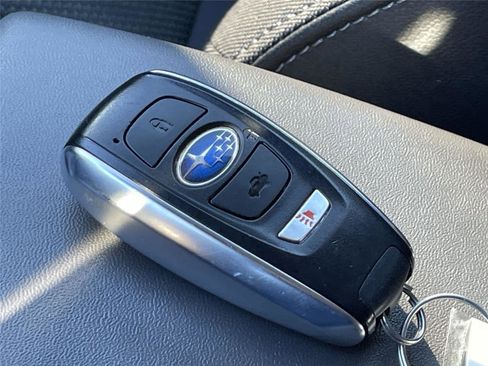 Certified 2024 Subaru Crosstrek 2.0i Premium image 29