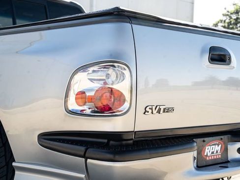 Used 2001 Ford F150 Lightning image 14