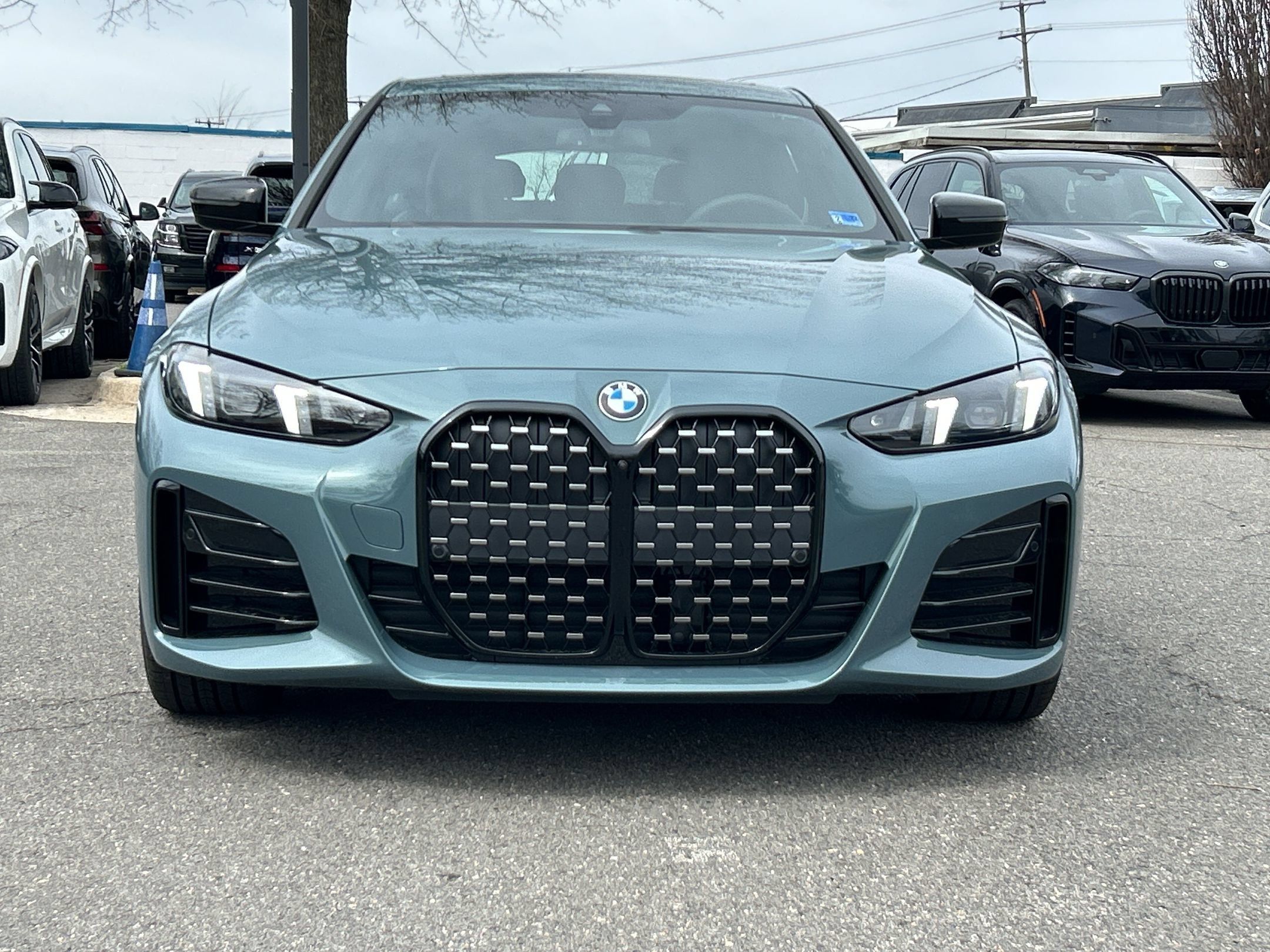 Used 2026 BMW 430i xDrive w/ M Sport Package AWD/4WD image 6
