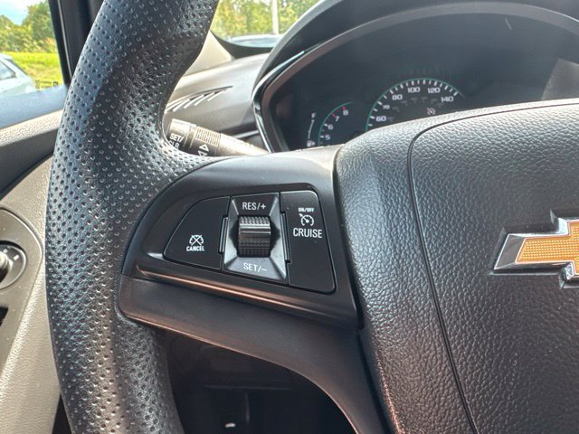 Used 2022 Chevrolet Trax LS w/ Tint and Cruise Package FWD image 22