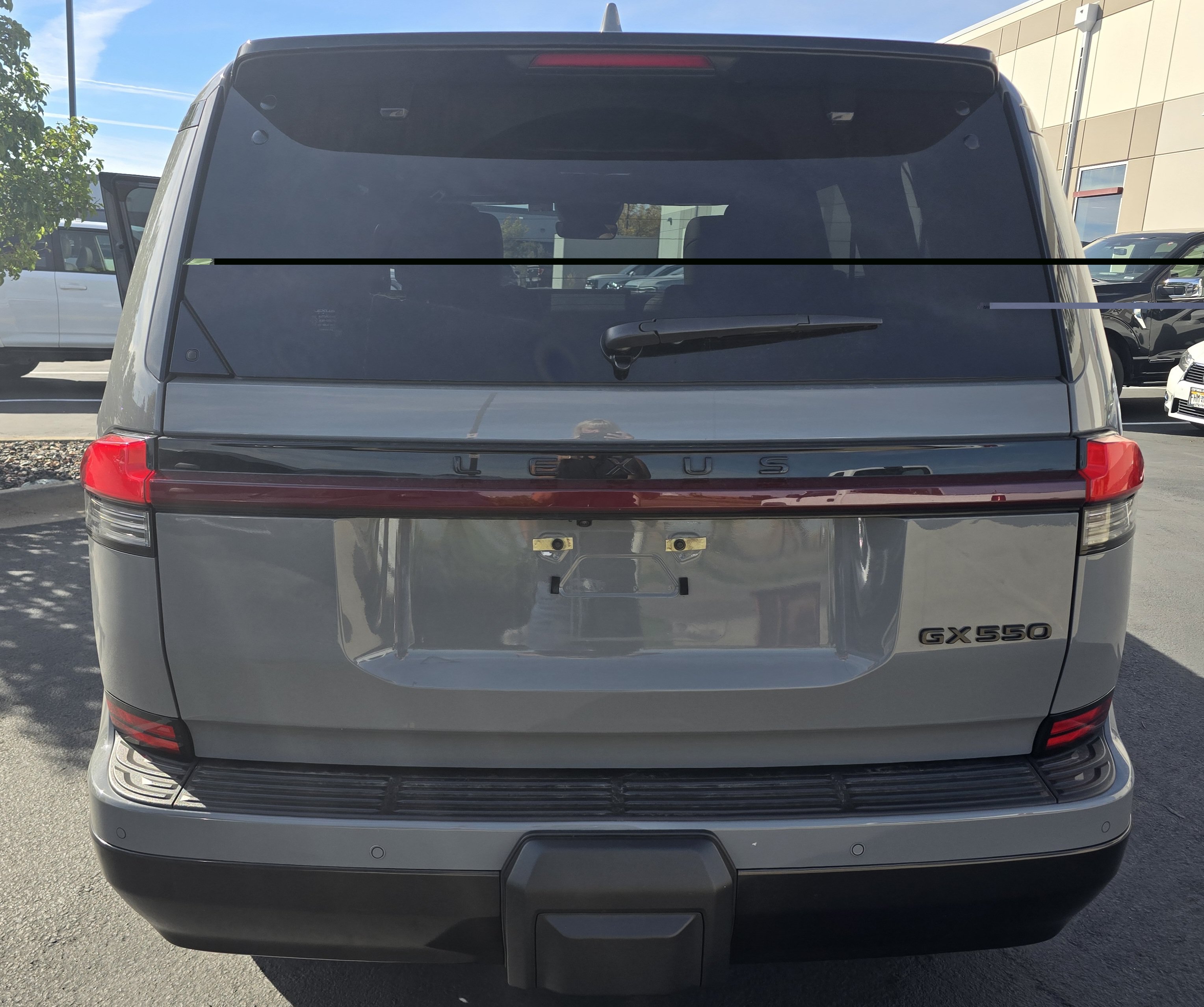 Used 2025 Lexus GX 550 w/ Accessory Package (2T) AWD/4WD image 5