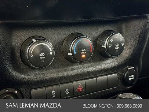 Used 2015 Jeep Wrangler Unlimited Sport w/ Quick Order Package 24S AWD/4WD image 6