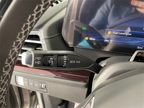 New 2026 Chevrolet Traverse Z71 w/ Enhanced Driving Package image 10