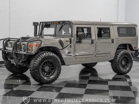 Used 2002 HUMMER H1 4-Door Wagon image 7