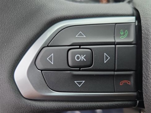 New 2026 Jeep Compass Latitude image 17