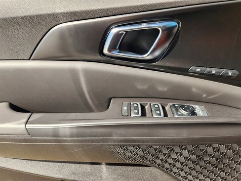 New 2026 Kia Carnival SX w/ SX Dark Edition Package image 16