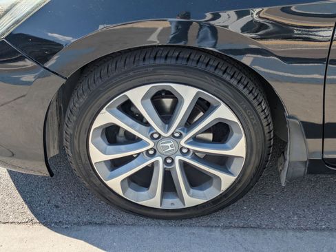 Used 2015 Honda Accord Sport image 13