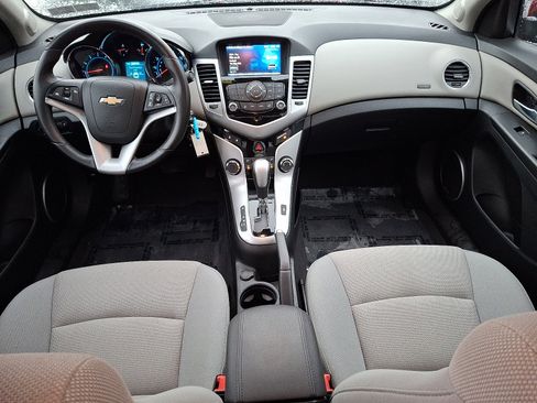 Used 2014 Chevrolet Cruze LT w/ All-Star Edition image 14