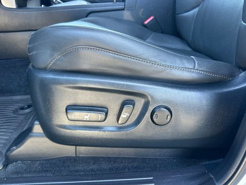 Used 2016 Lexus GX 460 w/ Comfort Package AWD/4WD image 15