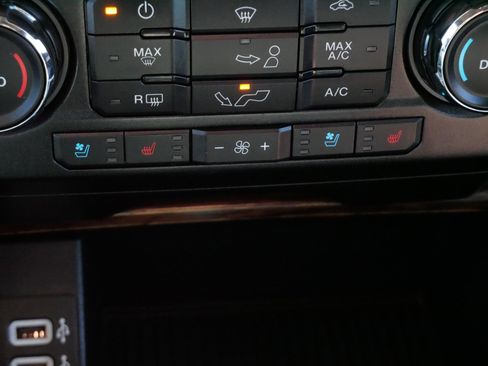 Used 2018 Ford F150 Lariat AWD/4WD image 29