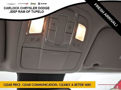 Used 2019 Hyundai Santa Fe SE image 25