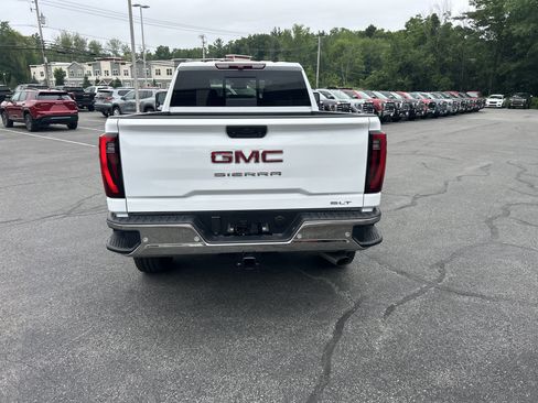 New 2026 GMC Sierra 2500 SLT w/ SLT Premium Package AWD/4WD image 11