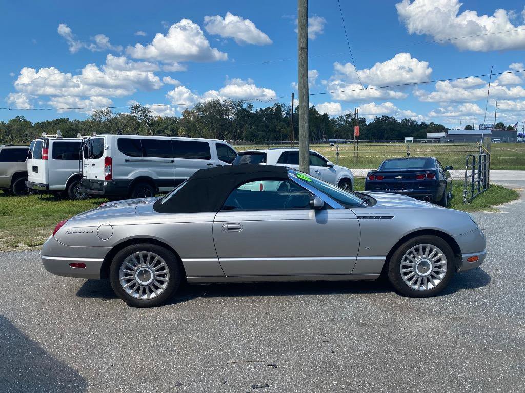 Used 2004 Ford Thunderbird RWD image 9