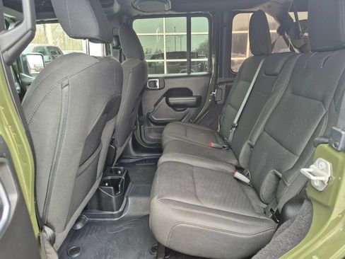 Used 2021 Jeep Wrangler Unlimited Sport image 14