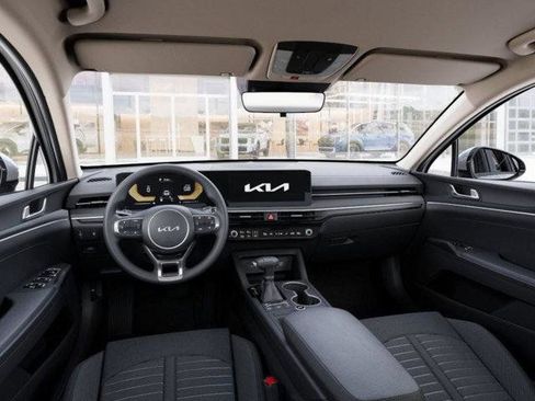 New 2026 Kia K5 LXS image 15