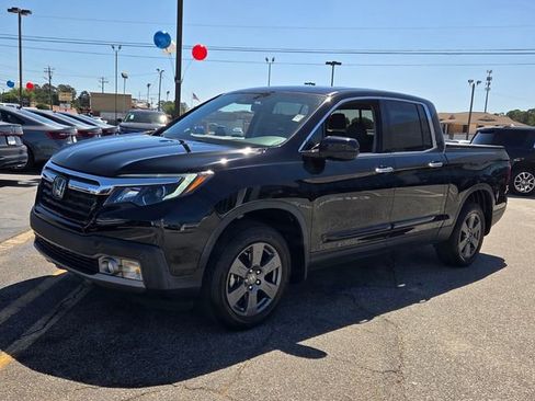 Used 2020 Honda Ridgeline RTL-E image 3