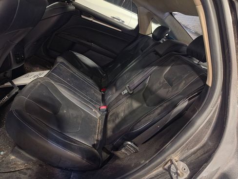 Used 2020 Ford Fusion Titanium AWD/4WD image 7