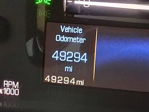 Used 2018 Cadillac XT5 Base image 10