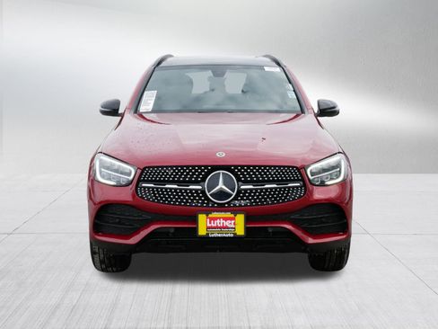Used 2021 Mercedes-Benz GLC 300 4MATIC image 2
