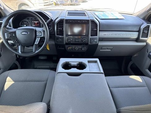 Used 2020 Ford F250 XLT w/ XLT Value Package image 22
